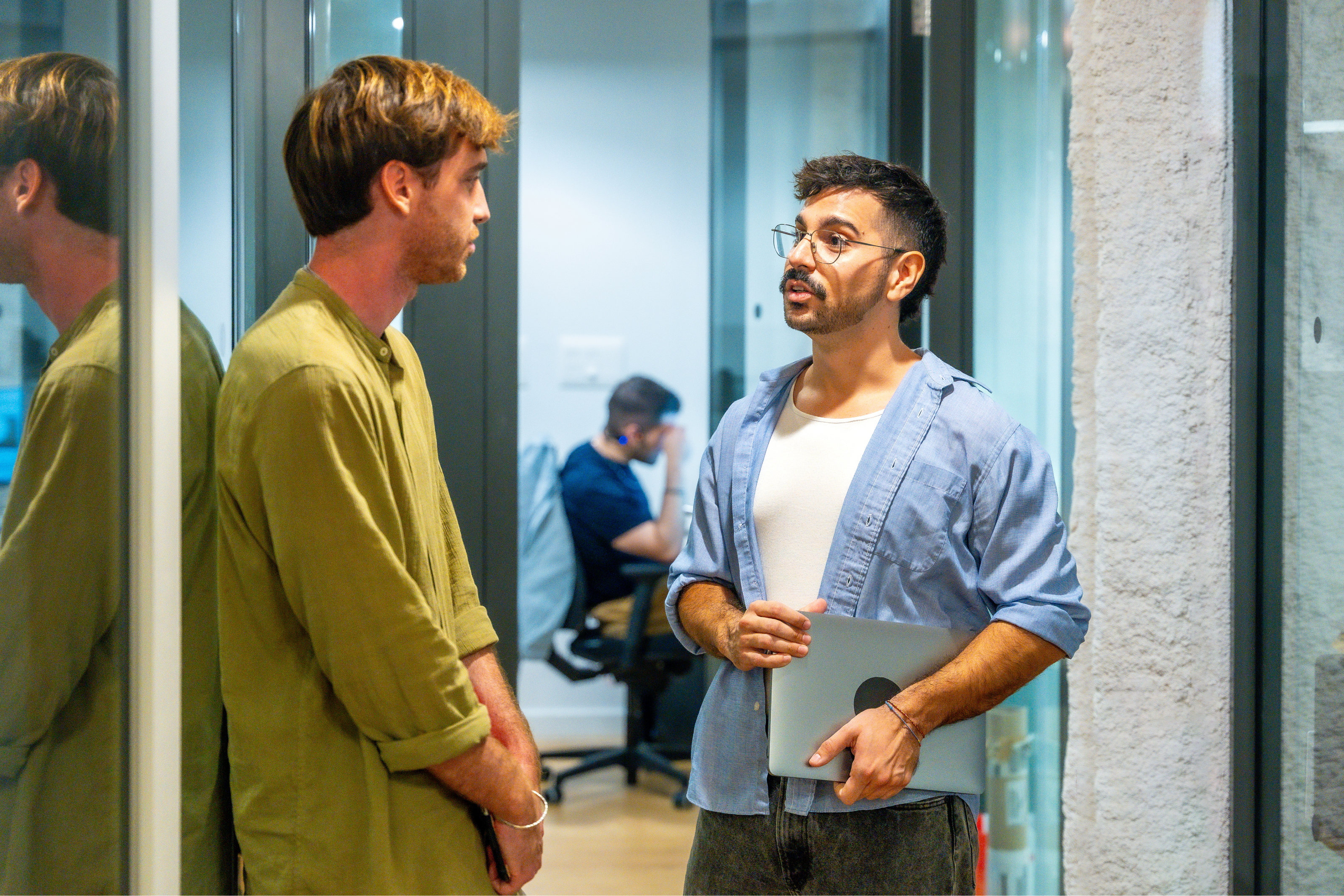 Where Risk Hides in Hybrid Cloud And Why Compliance Can't See It